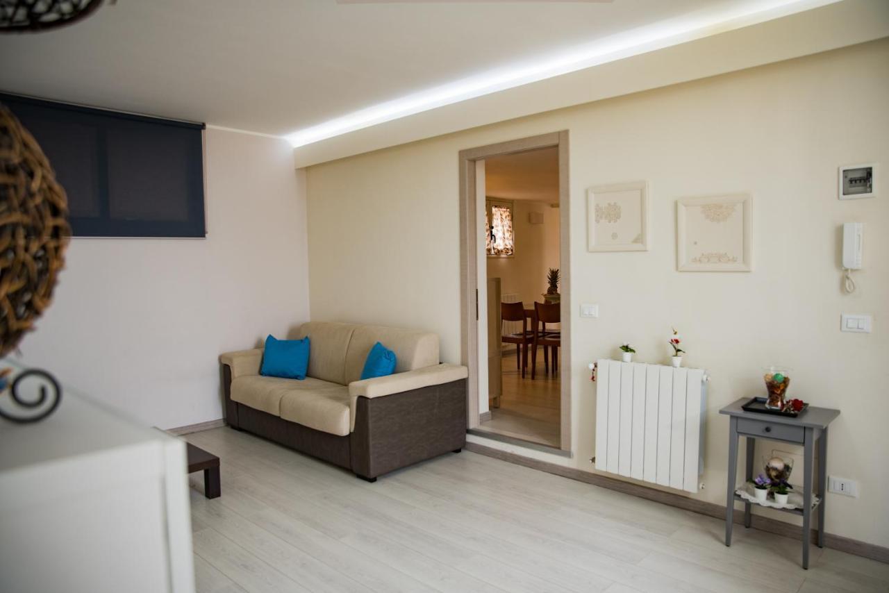 Alessia Apartment Panoramic View Catania Exterior photo